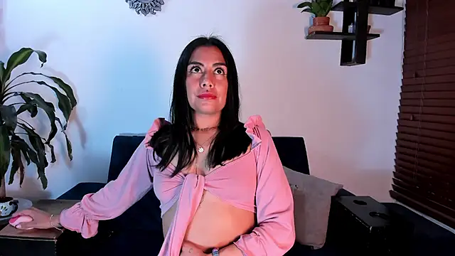 im amber online show from April 2026 02:25:02 AM