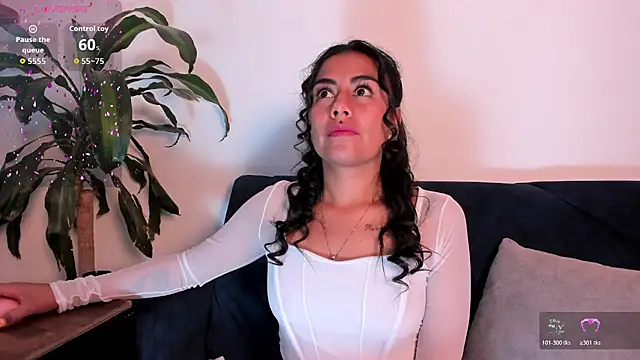 im amber online show from November 2025 01:47:02 PM