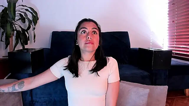 im amber online show from February 2026 01:22:01 PM