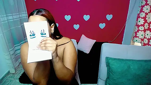 Snapshot of violeta_rous chatting on June 2026 03:00:02 PM violeta rous online show from June 2026 03:00:02 PM