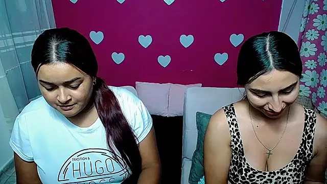 Snapshot of violeta_rous chatting on June 2026 03:22:01 AM violeta rous online show from June 2026 03:22:01 AM