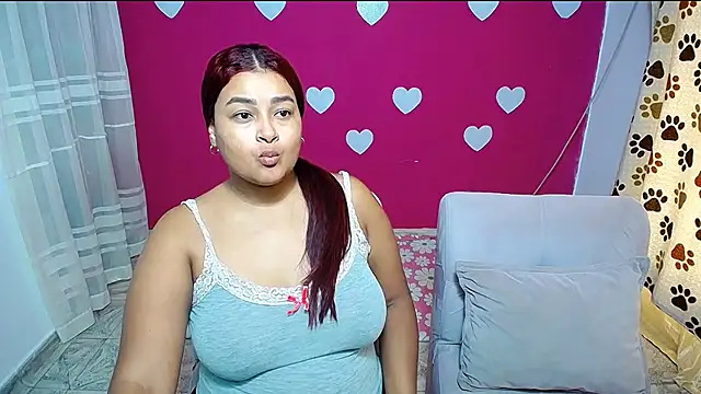 Snapshot of violeta_rous chatting on April 2026 03:03:01 PM violeta rous online show from April 2026 03:03:01 PM