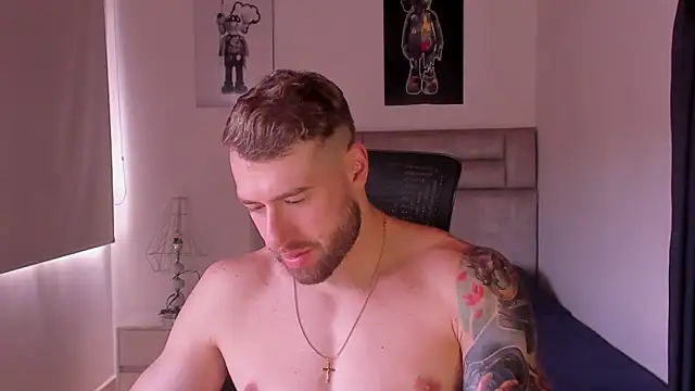 paul rogerr online show from November 2025 05:29:02 PM