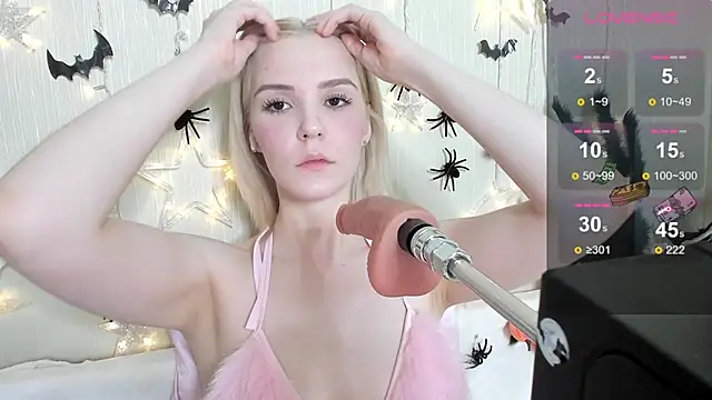 Kaya Devis online show from October 2025 03:49:02 AM