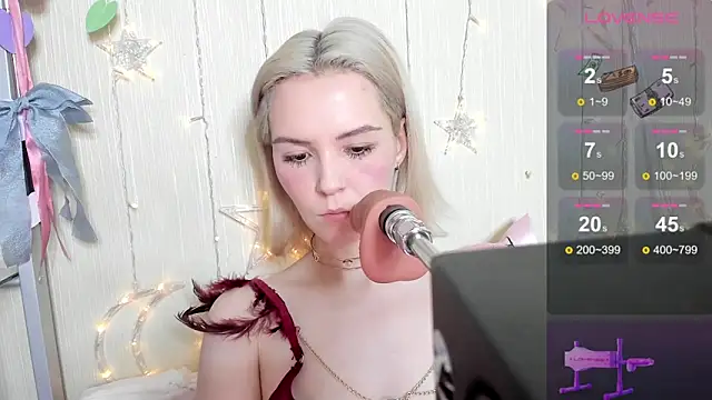 Kaya Devis online show from January 2026 04:52:01 AM