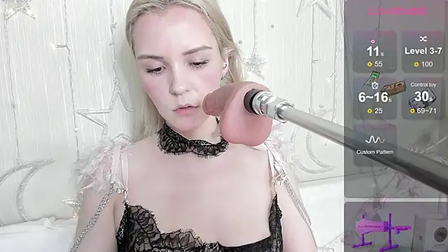 Kaya Devis online show from March 2026 05:12:02 AM