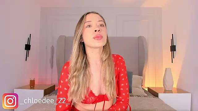 chloe d online show from January 2026 12:22:02 PM
