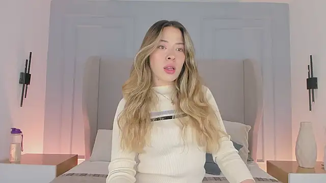 chloe d online show from May 2026 12:37:02 PM