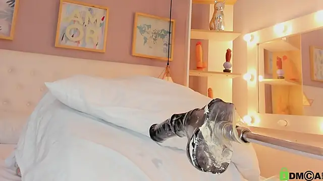 Snapshot of julyanna_ chatting on December 2025 08:04:02 PM julyanna online show from December 2025 08:04:02 PM