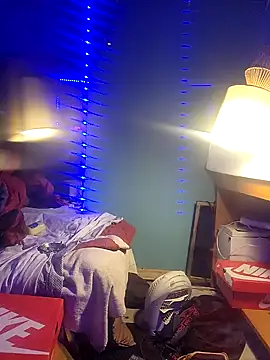 Snapshot of deepstroker42071 chatting on January 2025 01:24:02 PM deepstroker42071 online show from January 2025 01:24:02 PM