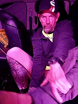 deepstroker42071 online show from March 2026 10:18:02 AM