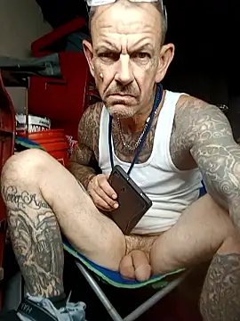 Snapshot of deepstroker42071 chatting on October 2025 11:44:02 AM deepstroker42071 online show from October 2025 11:44:02 AM