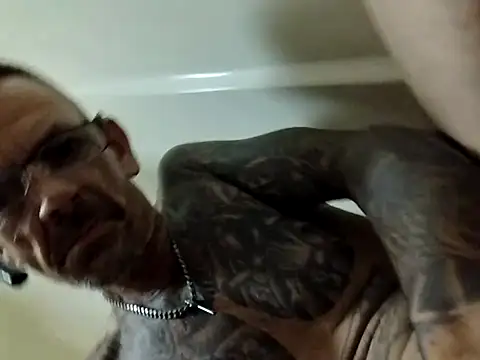 Snapshot of deepstroker42071 chatting on June 2026 08:55:01 AM deepstroker42071 online show from June 2026 08:55:01 AM