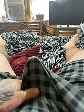 Snapshot of daddddddddyyyy chatting on February 2025 03:10:01 PM daddddddddyyyy online show from February 2025 03:10:01 PM