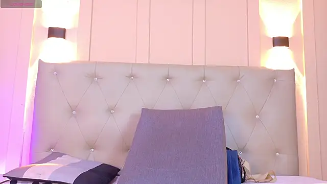 sofiaa ebony online show from March 2026 01:17:01 PM