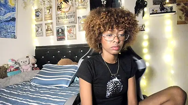 Cristal Jonasxh online show from November 2025 04:34:02 AM