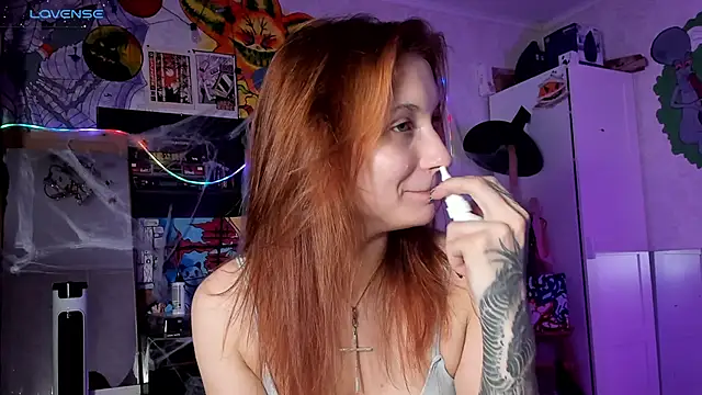 Sunny Mouse  online show from October 2025 04:28:01 PM