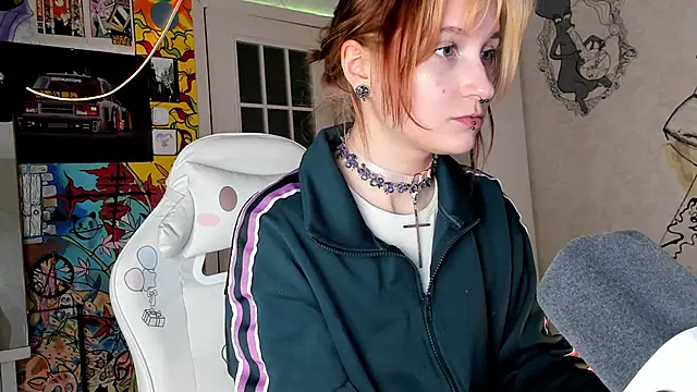 Sunny Mouse  online show from March 2025 12:51:01 PM