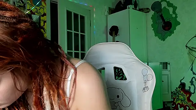 Sunny Mouse  online show from October 2025 05:14:02 PM