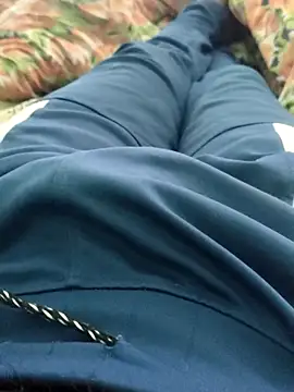 SILENT FUCKER 01 online show from March 2025 03:35:02 AM