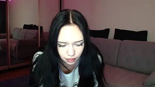 Snapshot of KathrineBerry chatting on September 2025 05:57:02 AM KathrineBerry online show from September 2025 05:57:02 AM