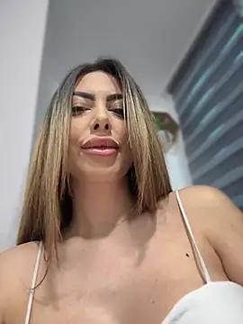 Flower Pow3r online show from March 2025 03:18:02 PM