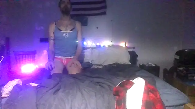 Bi curious86 online show from April 2026 02:03:02 AM