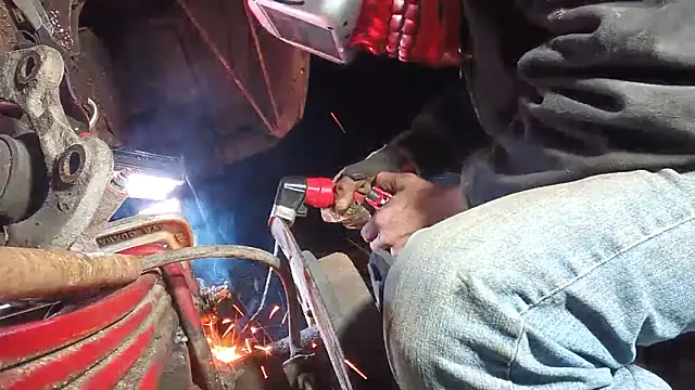 Bi curious86 online show from November 2025 01:53:01 AM