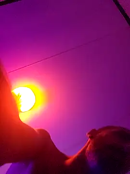 Bi curious86 online show from February 2026 01:39:01 AM