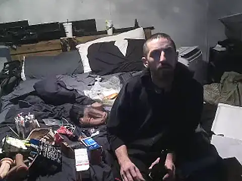 Bi curious86 online show from February 2026 06:36:02 AM