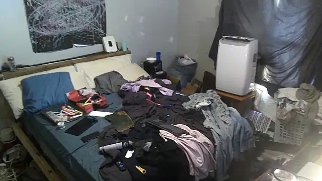 Bi curious86 online show from November 2025 08:42:02 PM