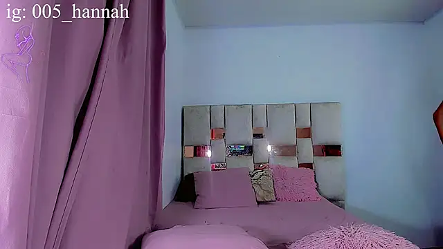 Hannahsmit online show from September 2025 08:06:01 AM
