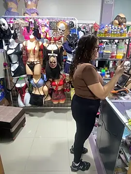 ROSALIALUCY online show from December 2025 11:44:02 AM