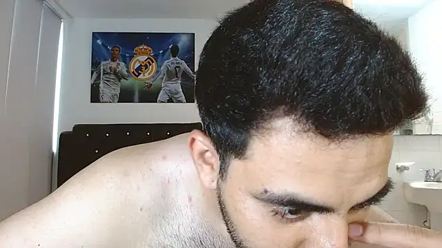 omarmohammedhot2 online show from February 2025 02:16:01 PM