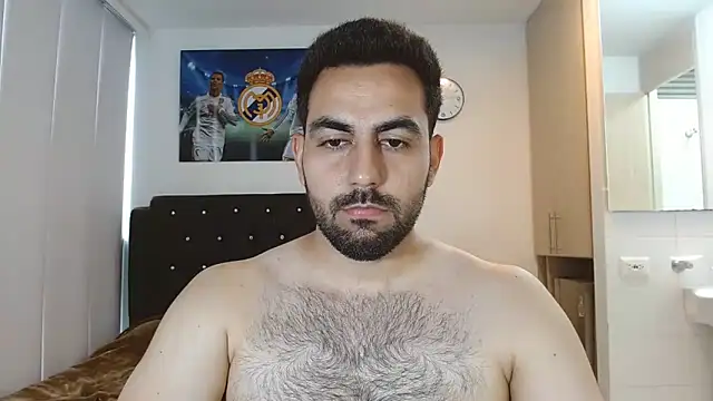 omarmohammedhot2 online show from February 2025 02:54:02 PM