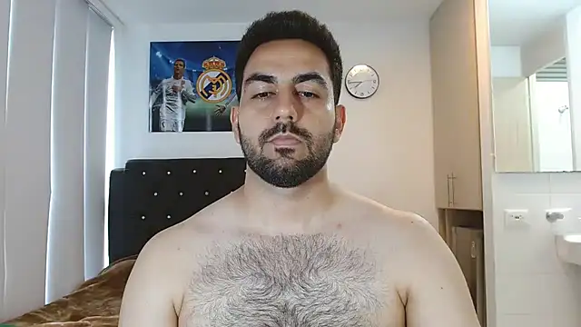 omarmohammedhot2 online show from February 2025 03:00:02 PM