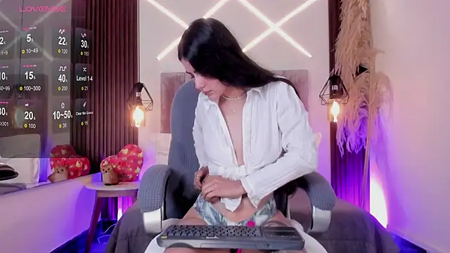 dasha-rodrigues online show from June 2026 01:27:02 PM
