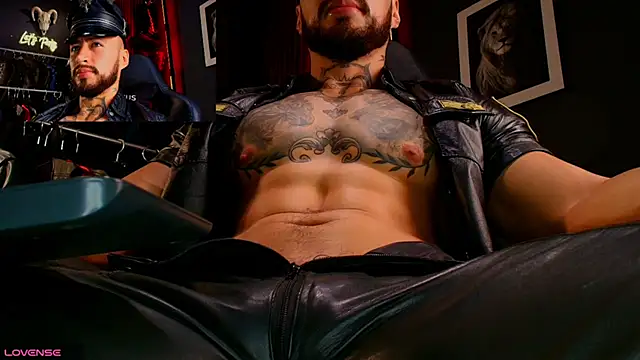 billyMayer  online show from November 2025 05:17:02 PM