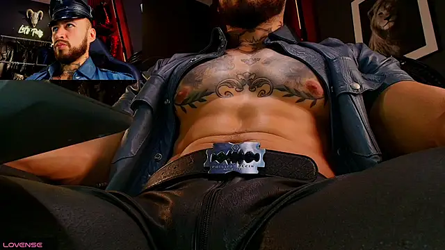 billyMayer  online show from November 2025 07:14:02 PM