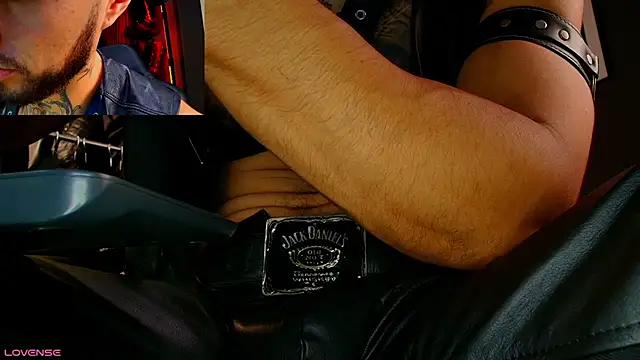 billyMayer  online show from November 2025 06:00:01 PM