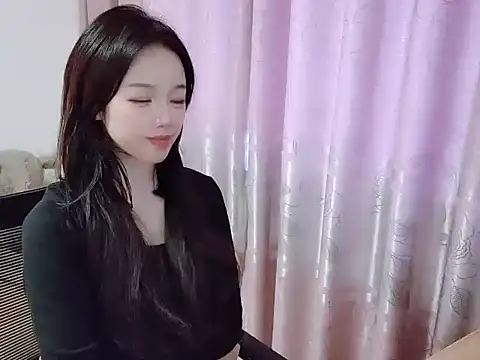 wwcc123 online show from October 2025 02:32:01 AM