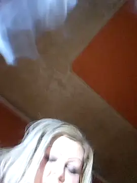 Snapshot of ducicsajsziii chatting on January 2026 09:02:02 PM ducicsajsziii online show from January 2026 09:02:02 PM