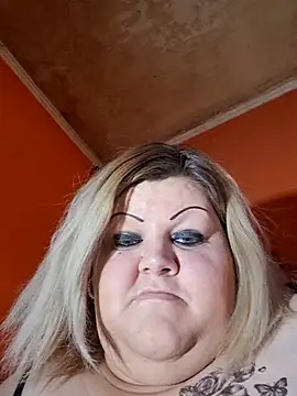 ducicsajsziii online show from April 2026 10:50:02 AM