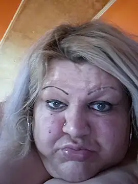 ducicsajsziii online show from September 2025 08:42:01 AM