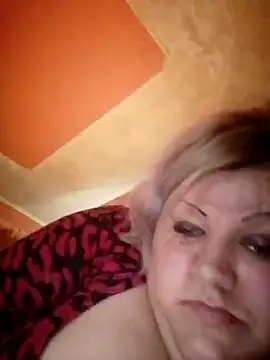 ducicsajsziii online show from October 2025 07:04:01 PM