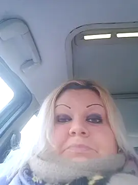 ducicsajsziii online show from December 2025 01:45:01 PM