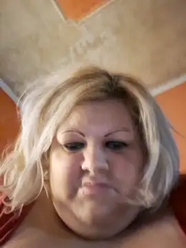 ducicsajsziii online show from December 2025 08:56:02 PM