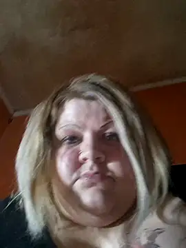 ducicsajsziii online show from May 2026 10:09:01 PM