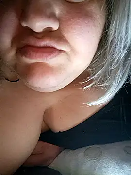 Snapshot of ducicsajsziii chatting on January 2026 06:55:01 PM ducicsajsziii online show from January 2026 06:55:01 PM