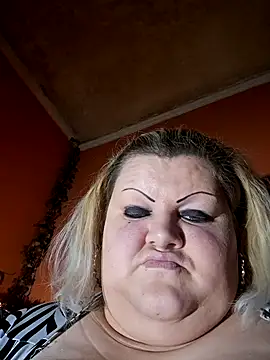 Snapshot of ducicsajsziii chatting on December 2025 09:06:02 PM ducicsajsziii online show from December 2025 09:06:02 PM